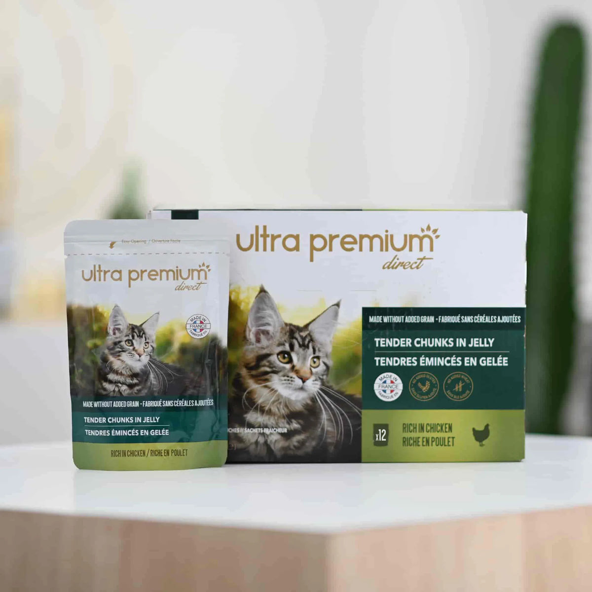 Ultra Premium Direct Sachets Fraîcheur Chaton / Chat adulte Sans Céréales 85G - Tendres émincés en gelée riches en poulet