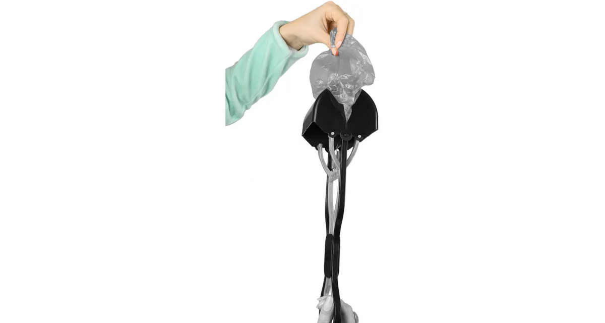 EASY SCOOP BLACK &amp;amp; GRAY TRASH SCOOPER (M)